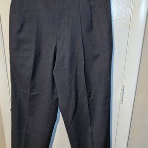 Pleated Dress Pants Sz 32/30